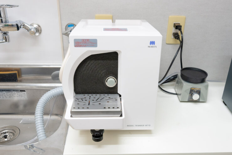 歯科技工用トリマー